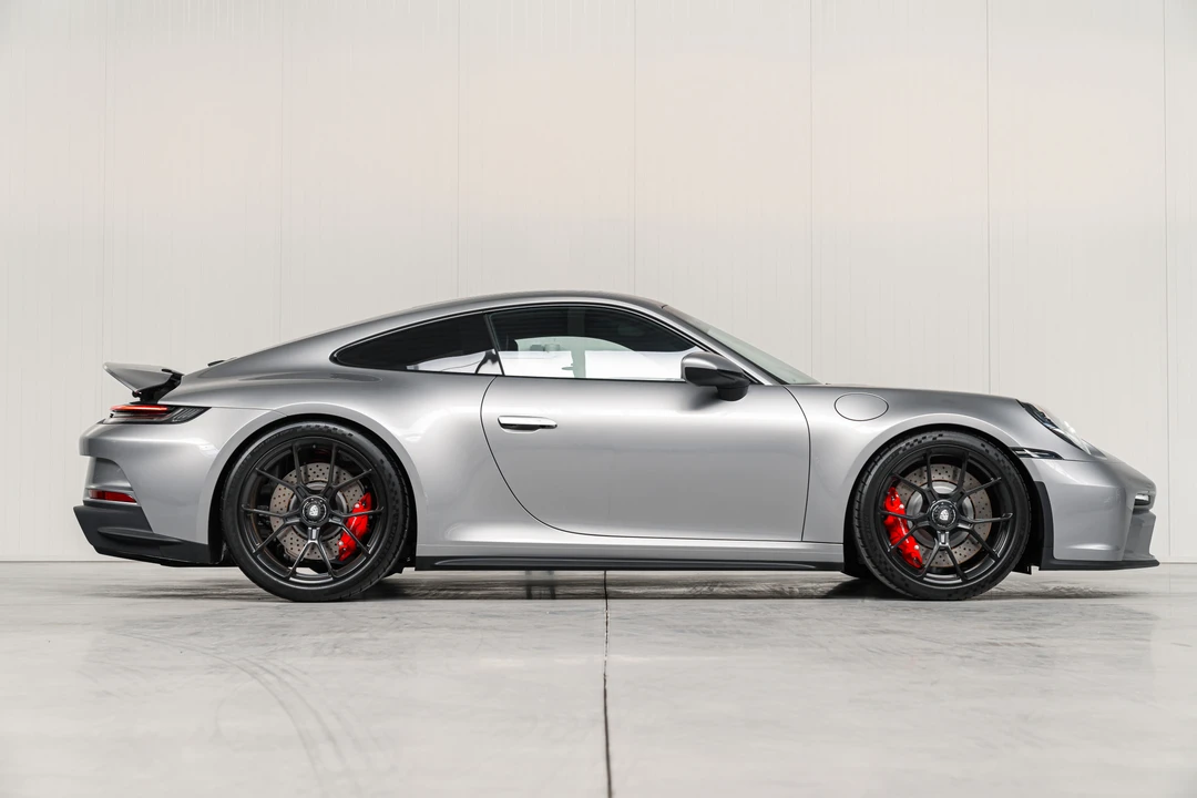 2023 Porsche 992 GT3 - Image 12 of 31