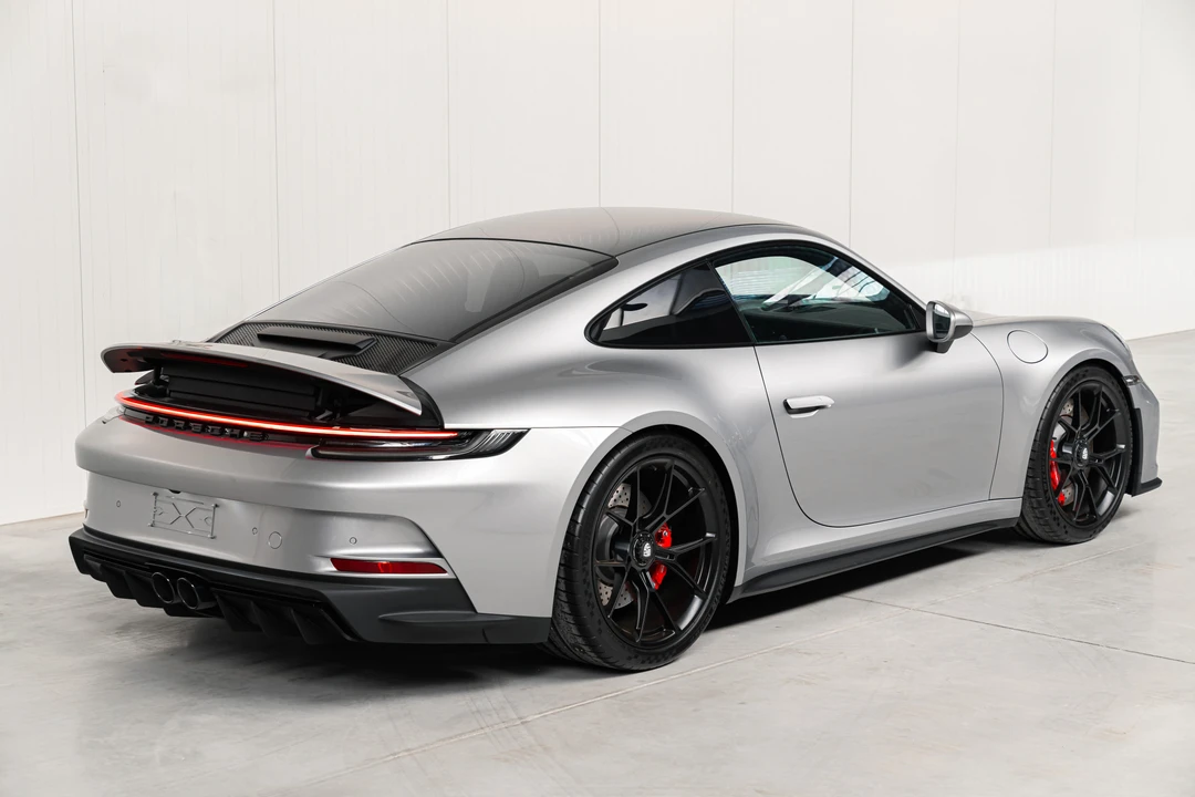 2023 Porsche 992 GT3 - Image 18 of 31