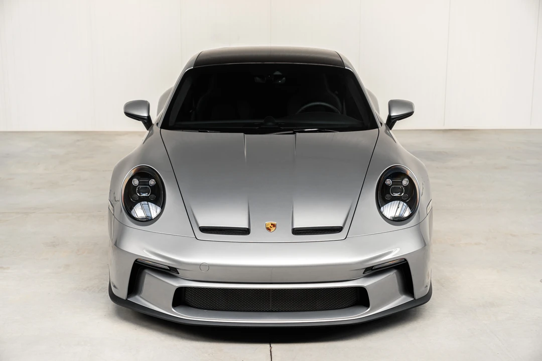 2023 Porsche 992 GT3 - Image 2 of 31