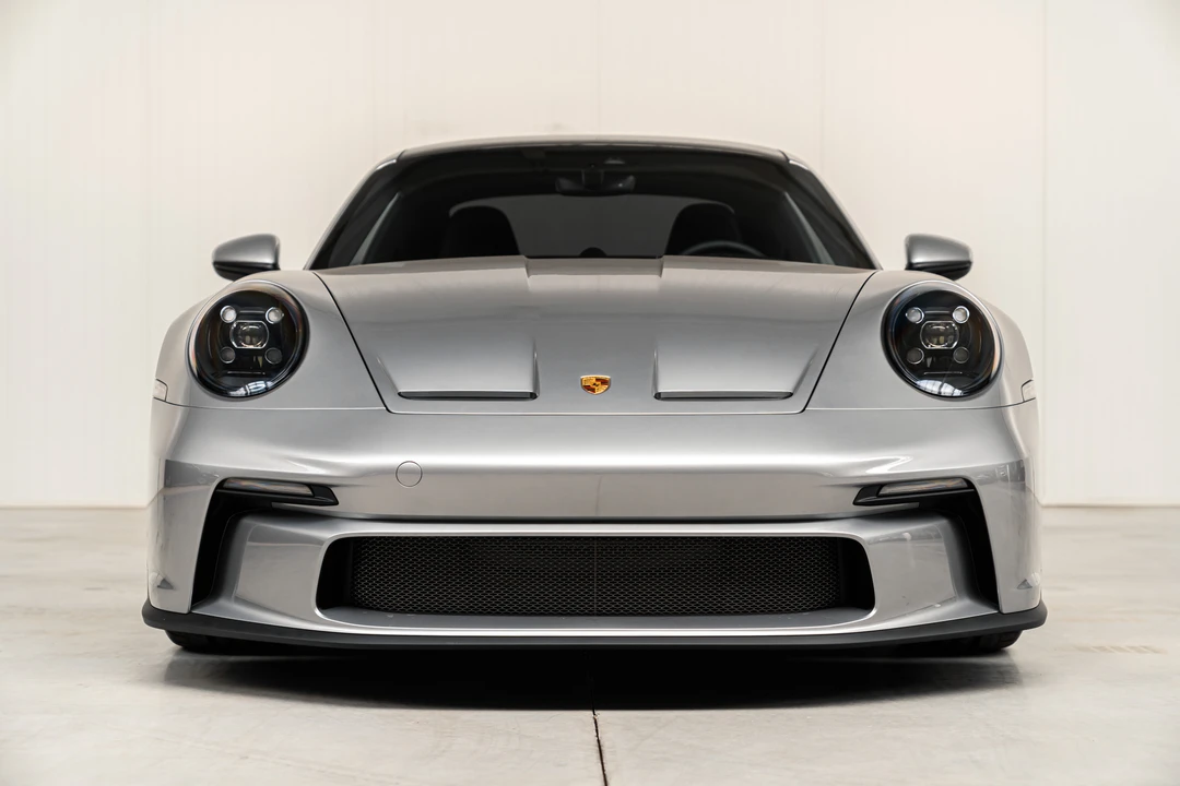 2023 Porsche 992 GT3 - Image 10 of 31