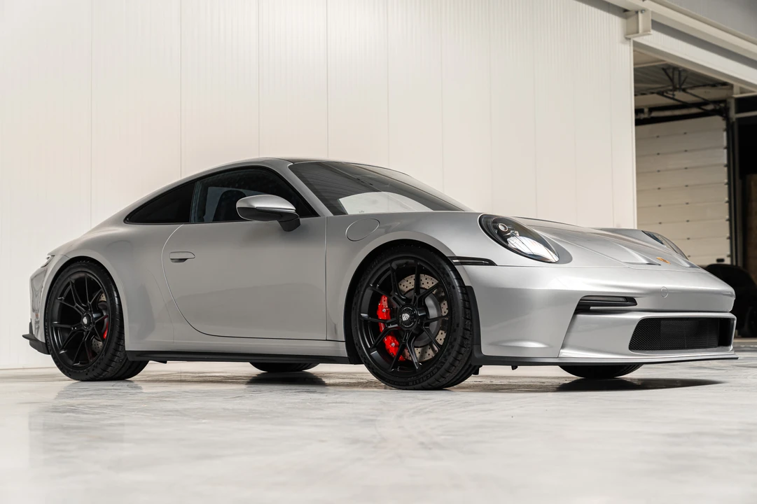 2023 Porsche 992 GT3 - Image 21 of 31