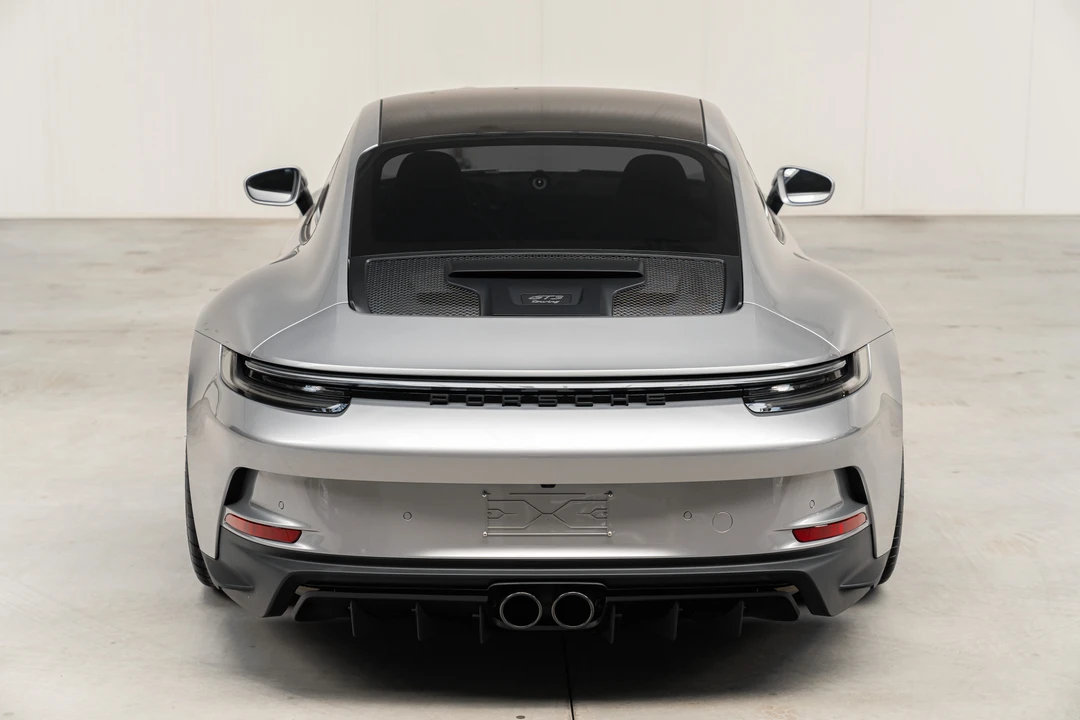 2023 Porsche 992 GT3 - Image 6 of 31