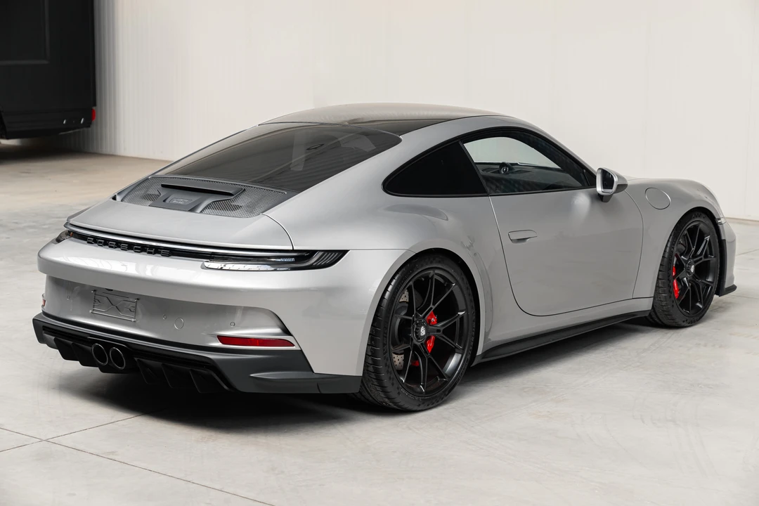 2023 Porsche 992 GT3 - Image 5 of 31