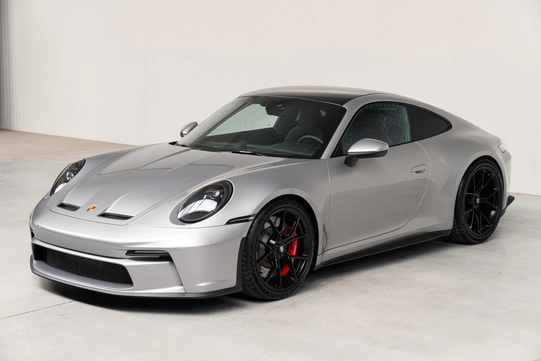 2023 Porsche 992 GT3 - Image 9 of 31