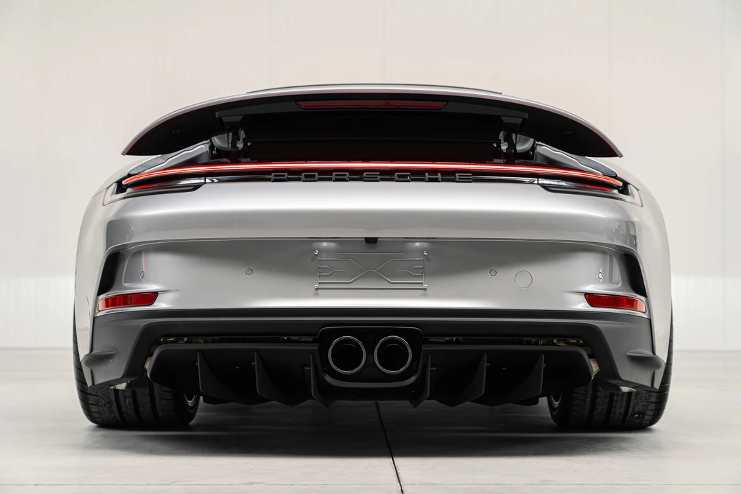2023 Porsche 992 GT3 - Image 25 of 31