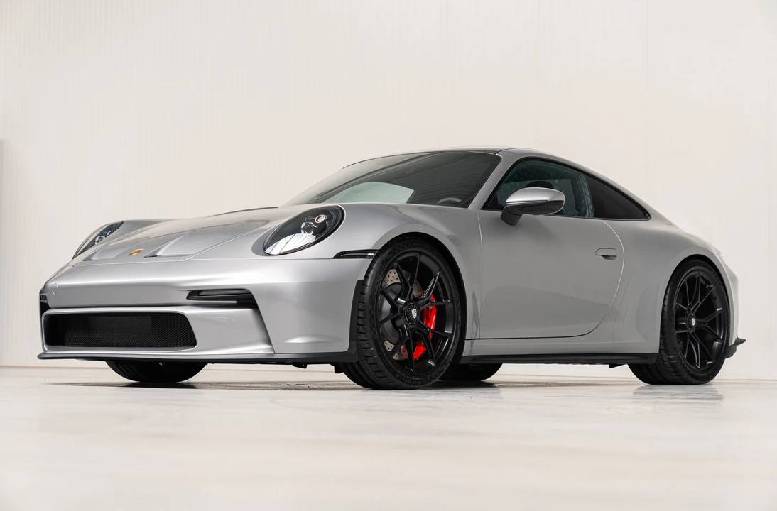 2023 Porsche 992 GT3 - Image 17 of 31