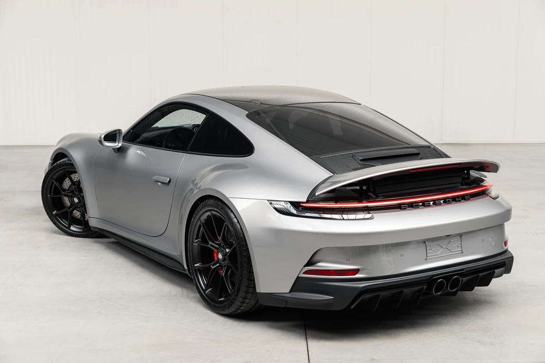 2023 Porsche 992 GT3 - Image 26 of 31