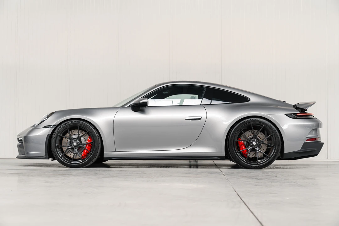2023 Porsche 992 GT3 - Image 16 of 31