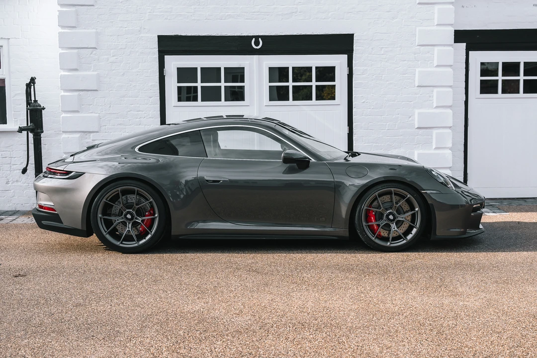 2023 Porsche 992 GT3 - Image 12 of 31