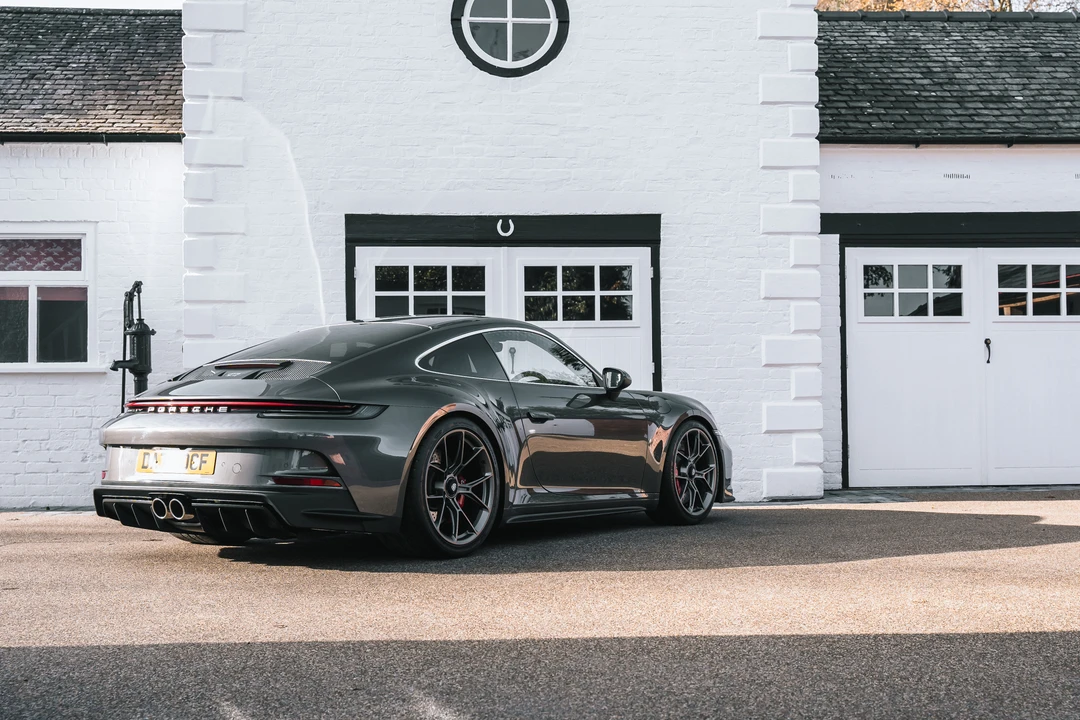2023 Porsche 992 GT3 - Image 19 of 31