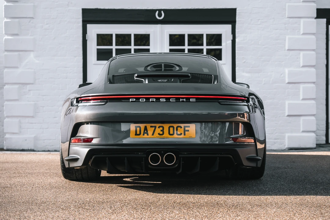 2023 Porsche 992 GT3 - Image 6 of 31
