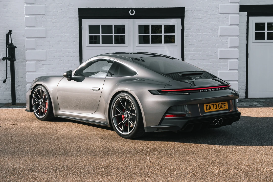 2023 Porsche 992 GT3 - Image 15 of 31