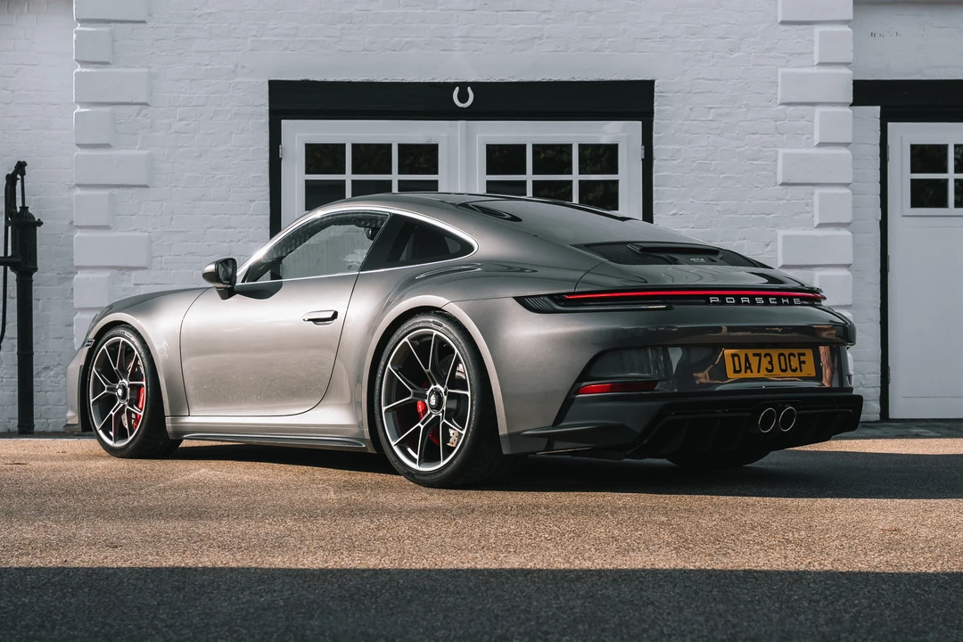 2023 Porsche 992 GT3 - Image 7 of 31
