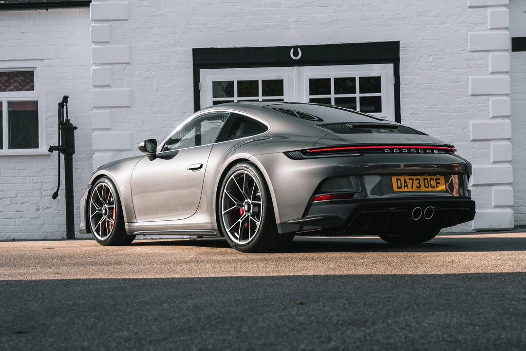 2023 Porsche 992 GT3 - Image 20 of 31