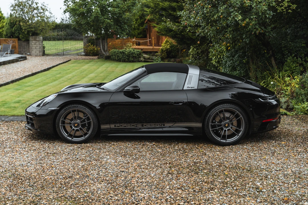 2023 Porsche 992 Carrera S - Image 12 of 31
