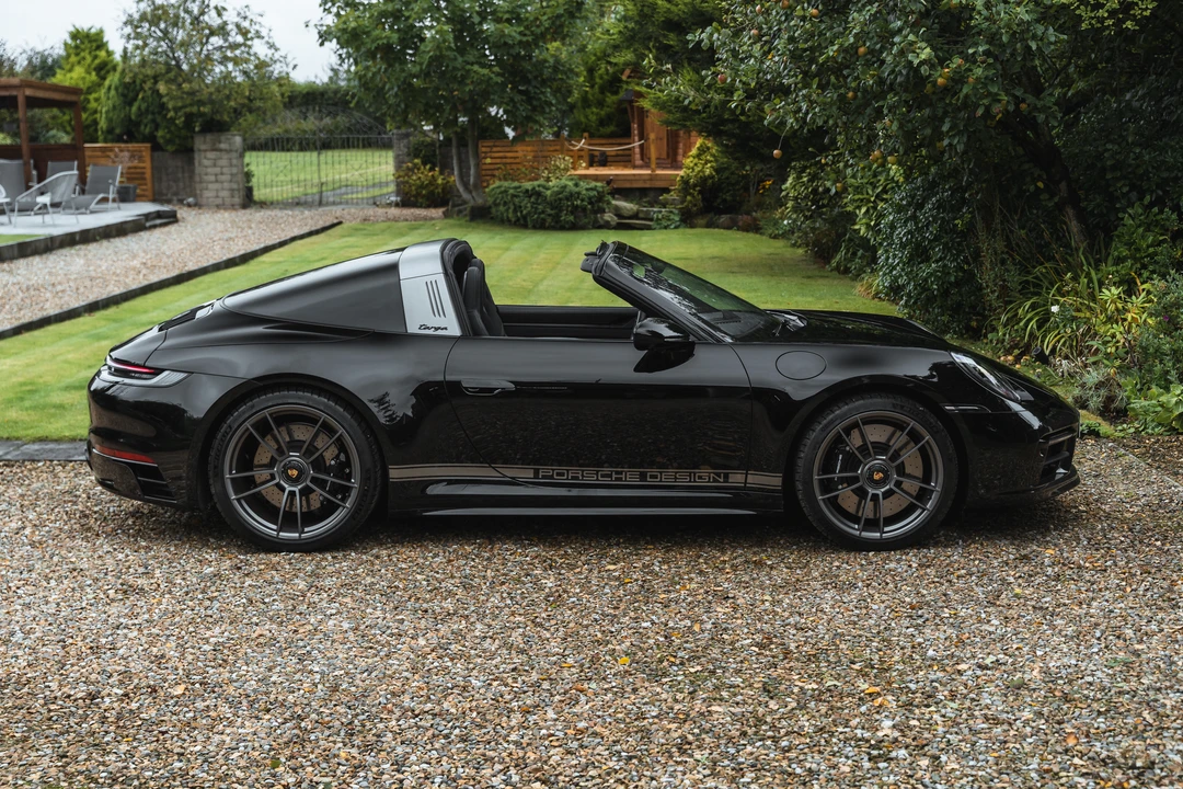 2023 Porsche 992 Carrera S - Image 17 of 31