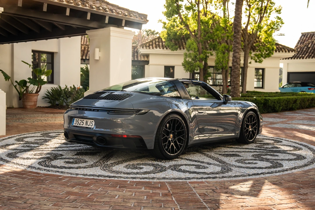 2023 Porsche 992 Targa 4 GTS - Image 7 of 31