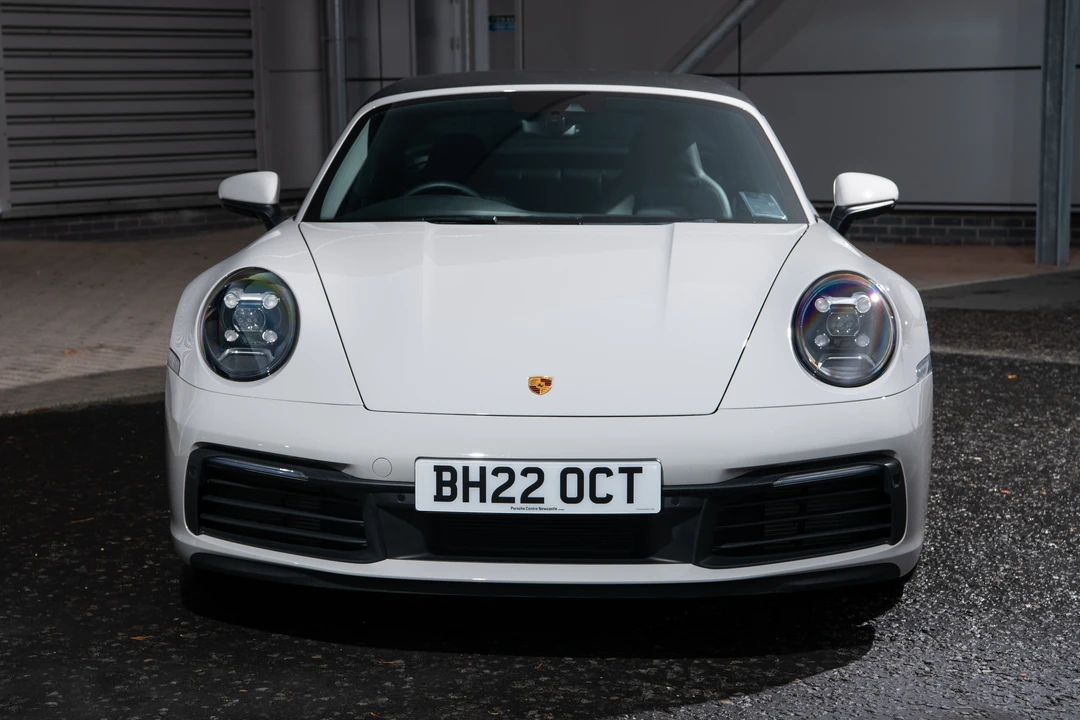 2023 Porsche 992 Targa 4 & 4S - Image 14 of 31