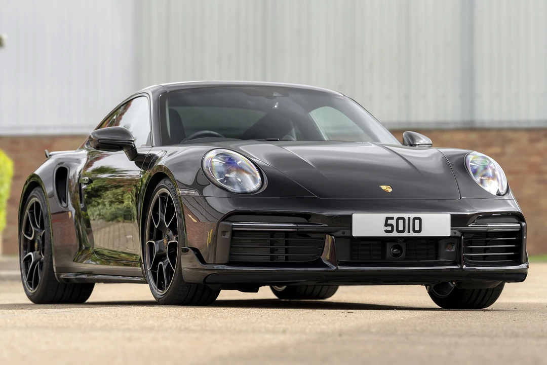 2023 Porsche 992 Turbo - Image 17 of 31
