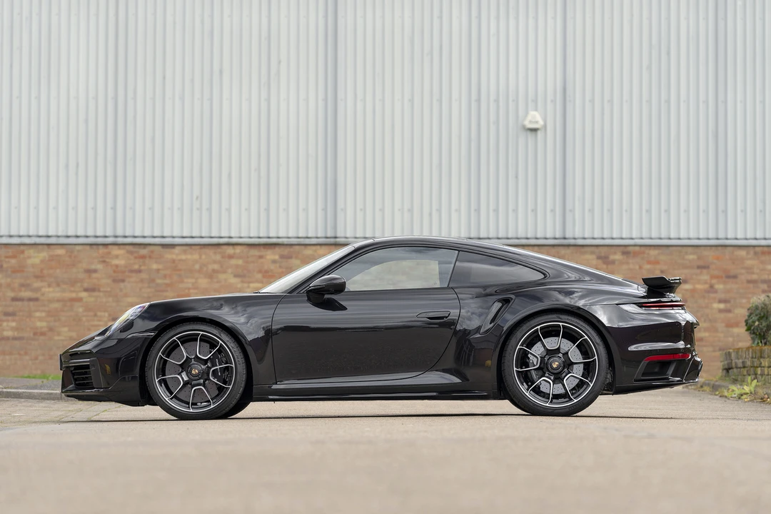 2023 Porsche 992 Turbo - Image 8 of 31