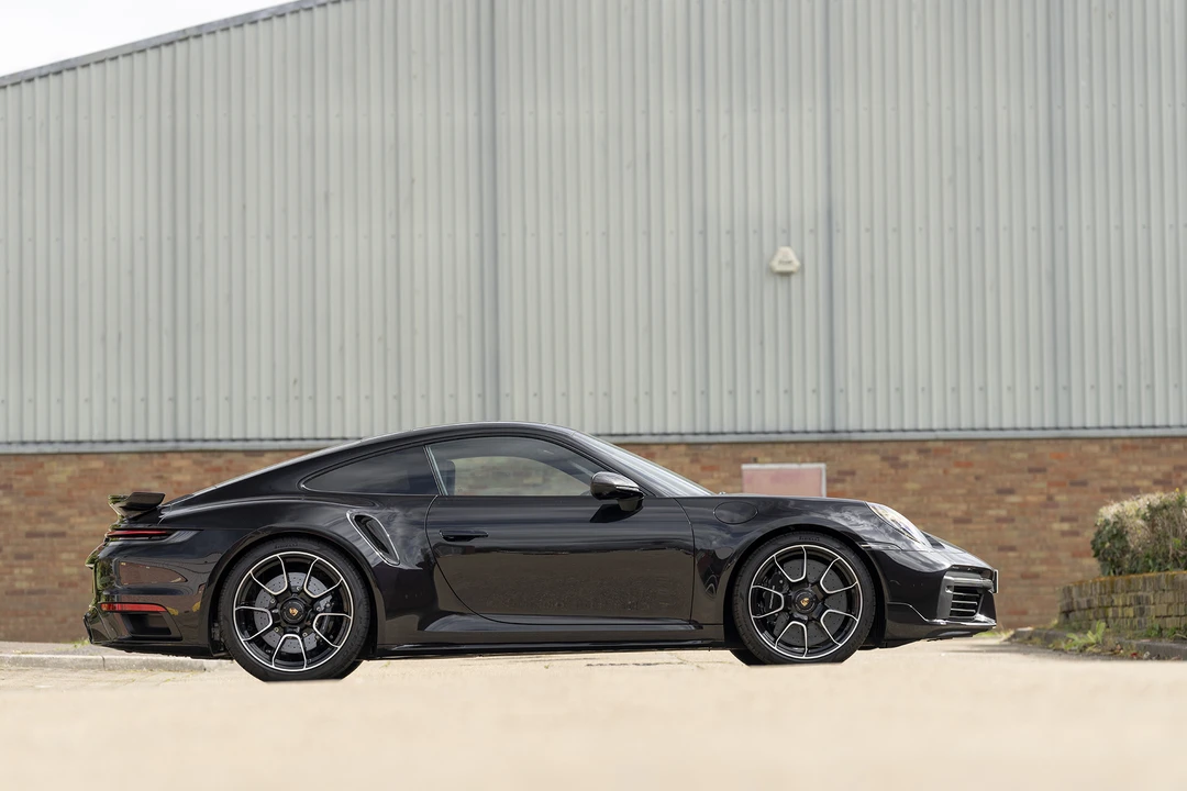 2023 Porsche 992 Turbo - Image 12 of 31