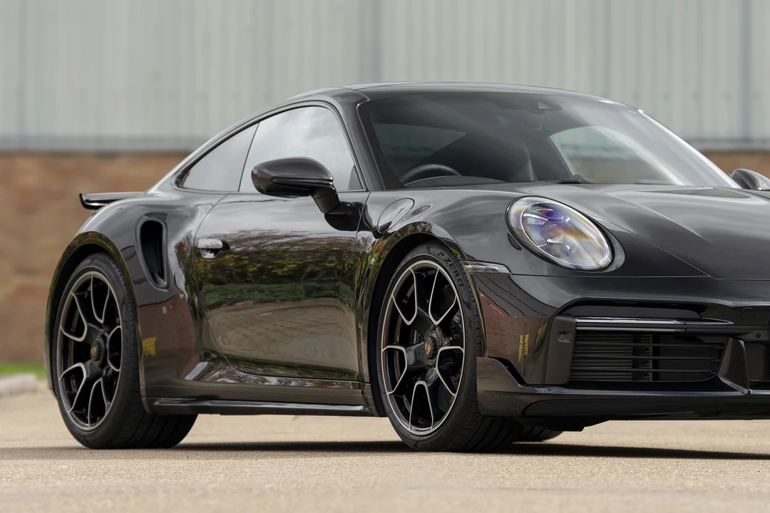 2023 Porsche 992 Turbo - Image 30 of 31