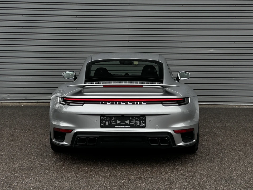 2023 Porsche 992 Turbo - Image 7 of 31