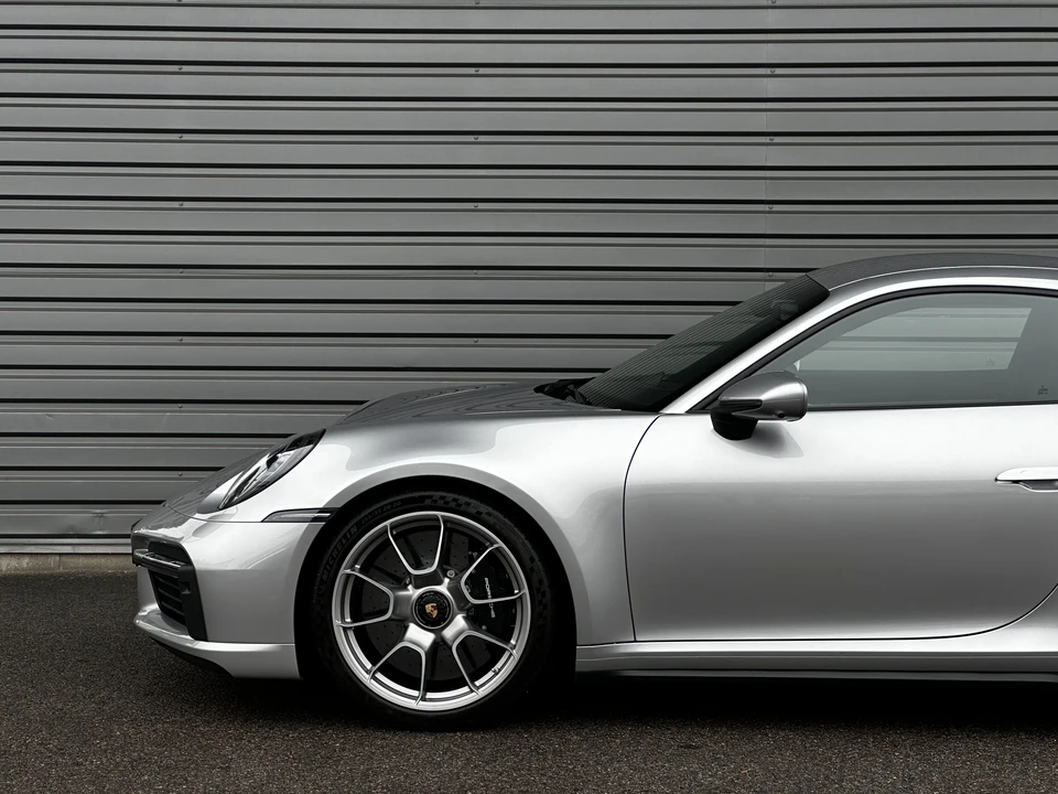 2023 Porsche 992 Turbo - Image 19 of 31