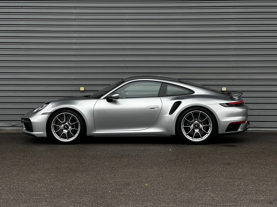 2023 Porsche 992 Turbo - Image 9 of 31