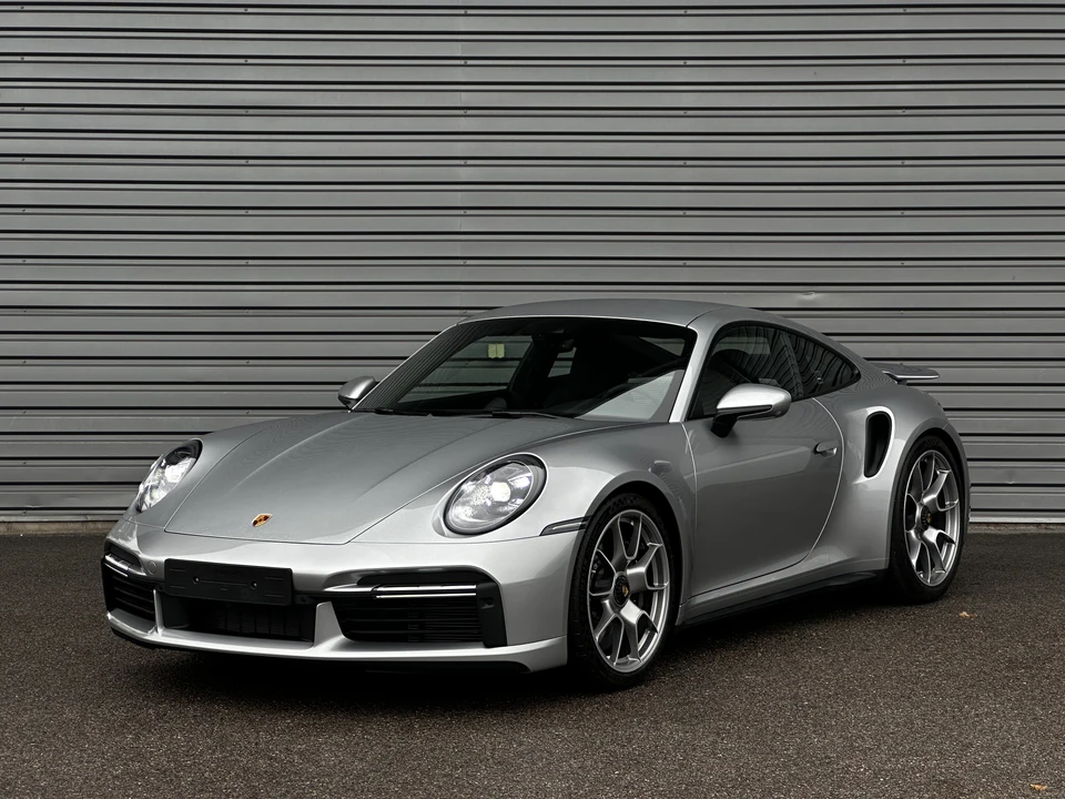 2023 Porsche 992 Turbo - Image 18 of 31