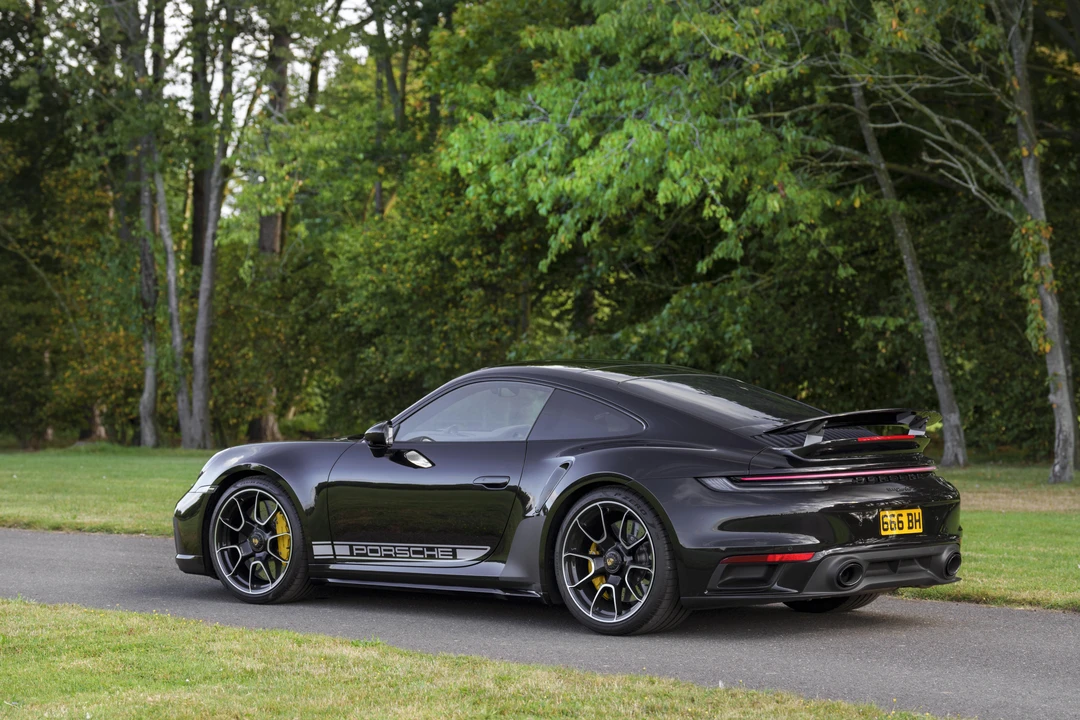 2023 Porsche 992 Turbo - Image 13 of 31