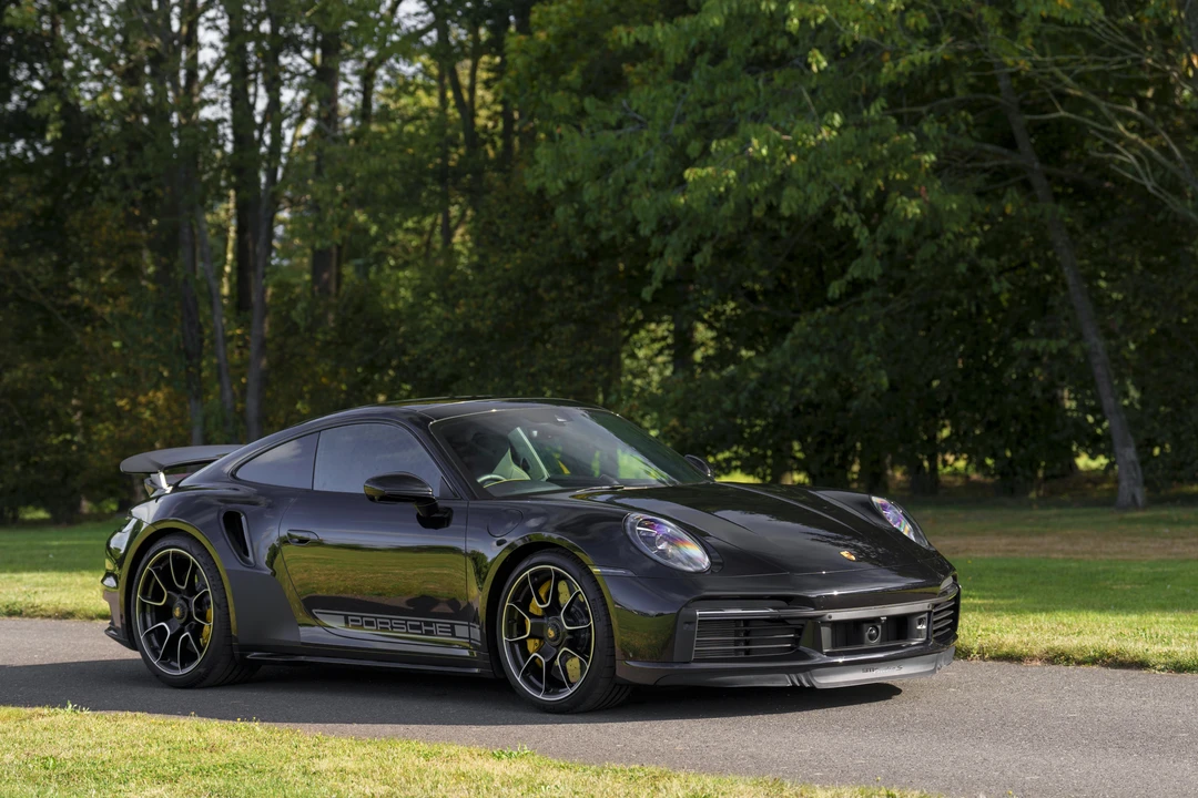 2023 Porsche 992 Turbo - Image 10 of 31