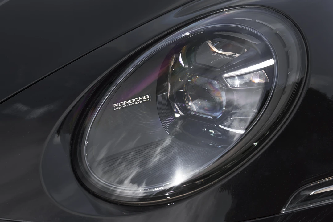 2023 Porsche 992 Turbo - Image 28 of 31