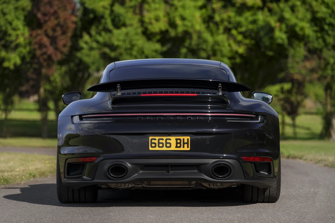 2023 Porsche 992 Turbo - Image 7 of 31