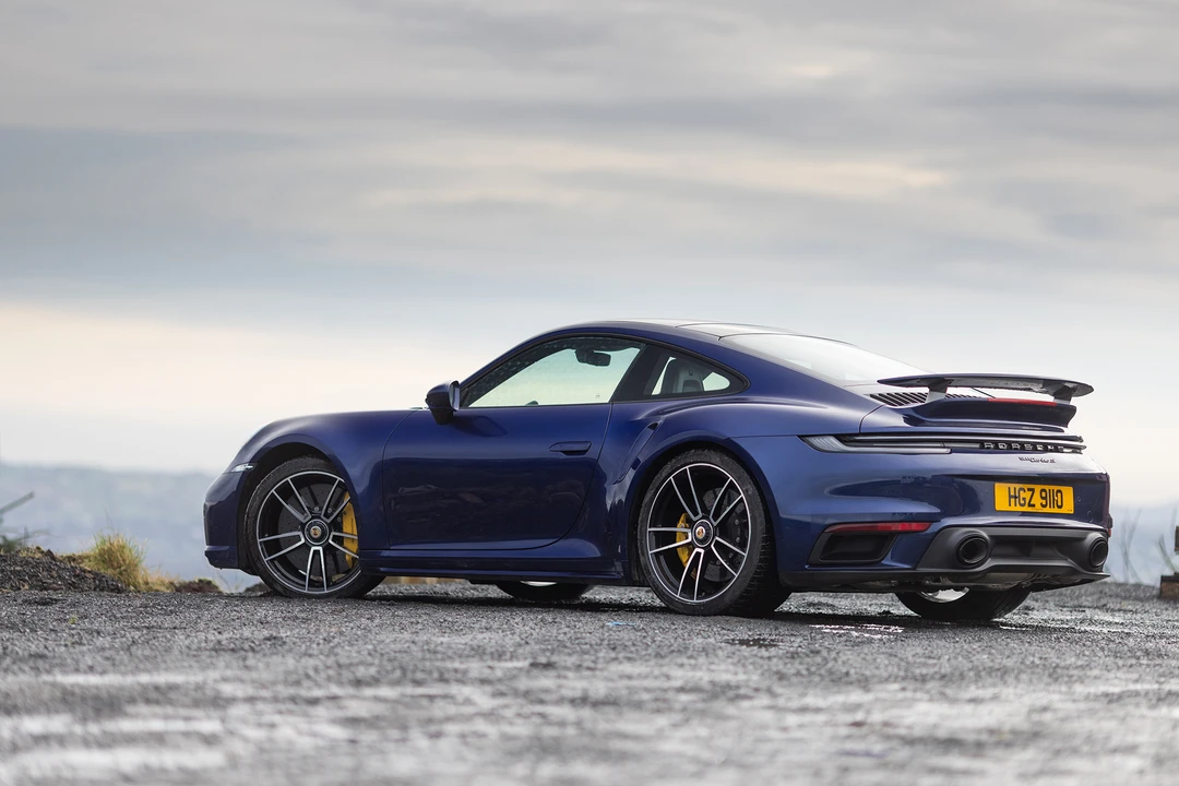 2023 Porsche 992 Turbo - Image 13 of 31