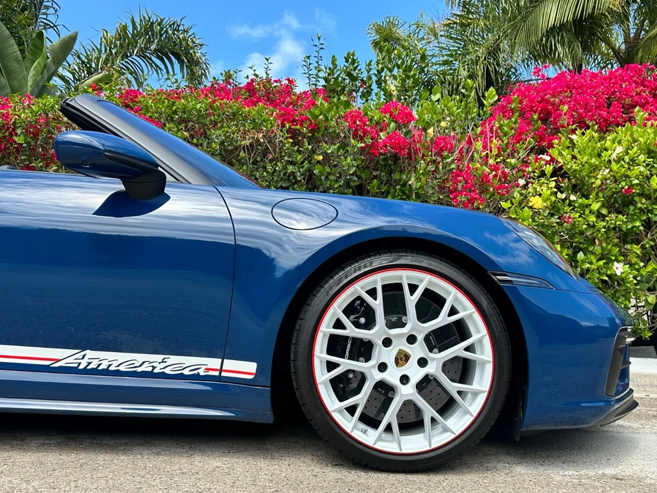 2023 Porsche 992 Carrera GTS - Image 9 of 31