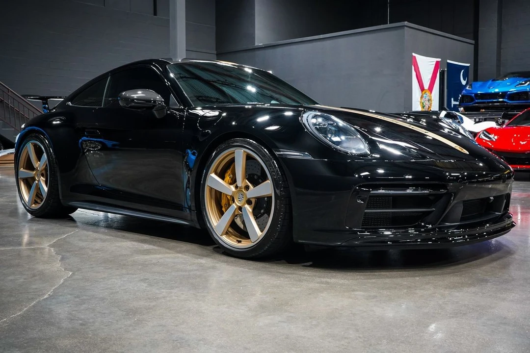 2023 Porsche 992 Carrera S - Image 7 of 31