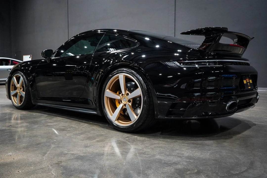 2023 Porsche 992 Carrera S - Image 3 of 31