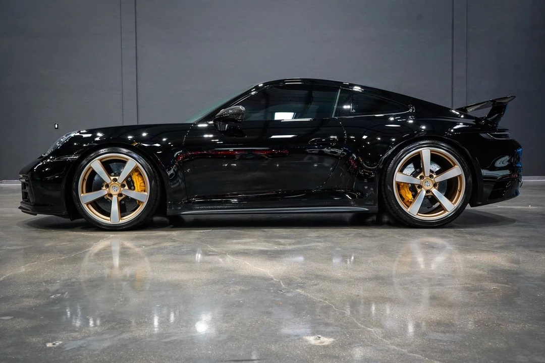 2023 Porsche 992 Carrera S - Image 2 of 31