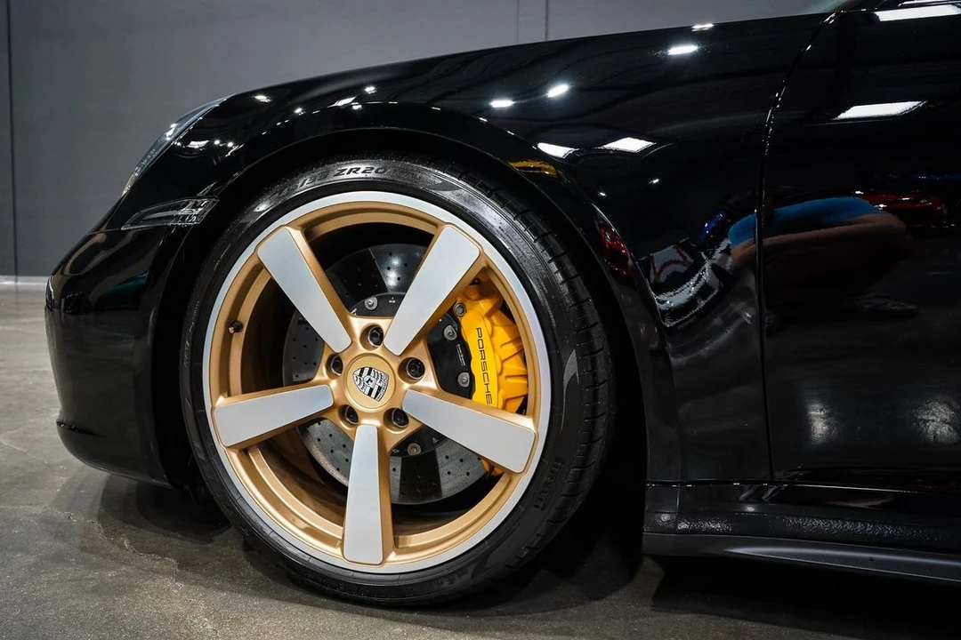2023 Porsche 992 Carrera S - Image 18 of 31