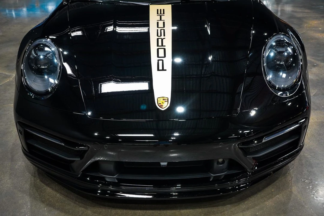 2023 Porsche 992 Carrera S - Image 9 of 31