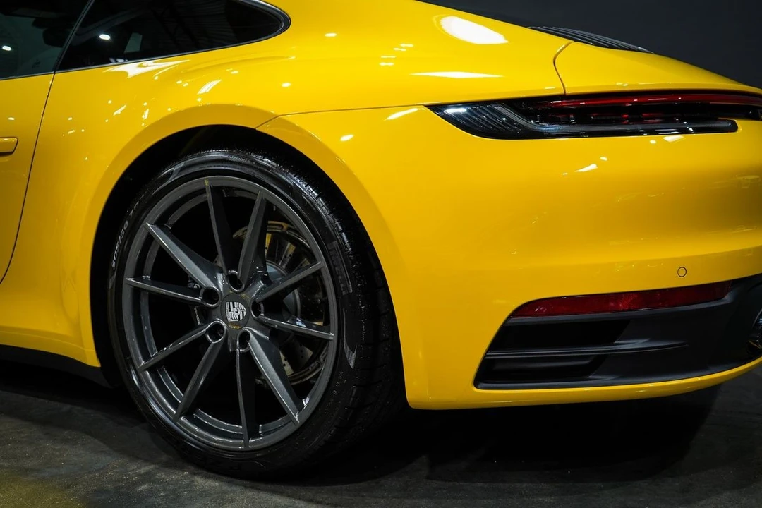 2023 Porsche 992 Carrera T - Image 20 of 21