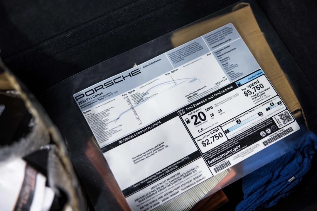 2023 Porsche 992 Carrera - Image 27 of 27