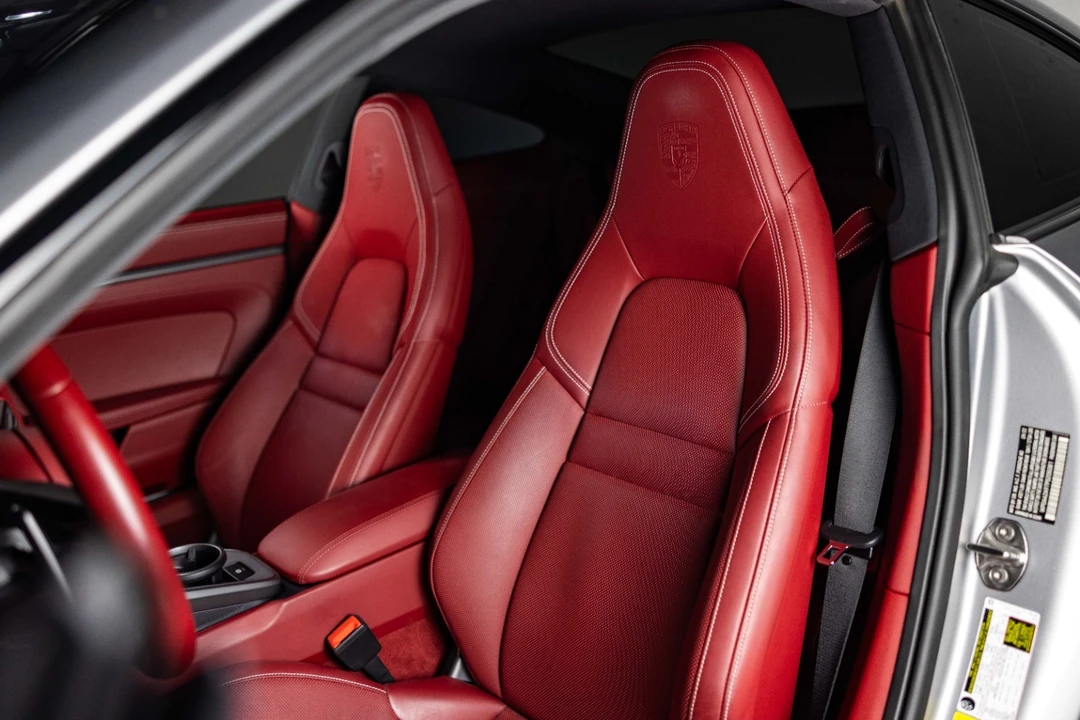 2023 Porsche 992 Carrera - Image 9 of 27