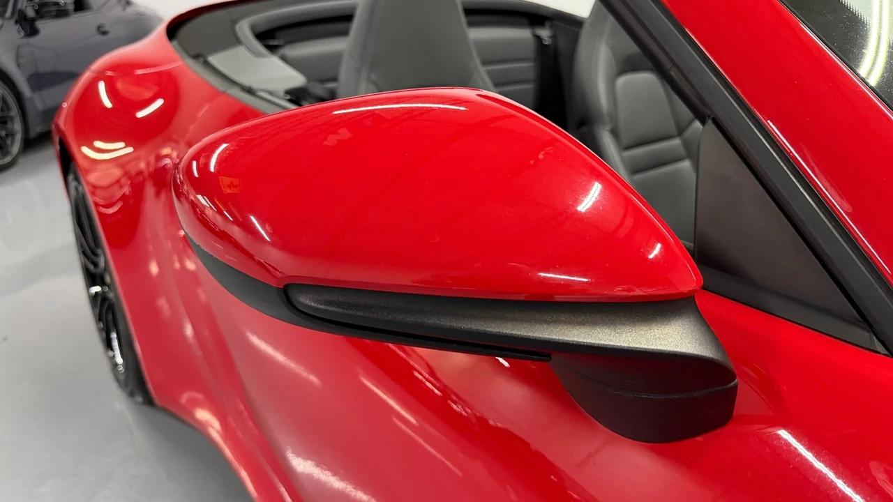 2023 Porsche 992 Carrera - Image 9 of 31