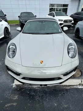 2023 Porsche 911 Carrera 2 Cabriolet