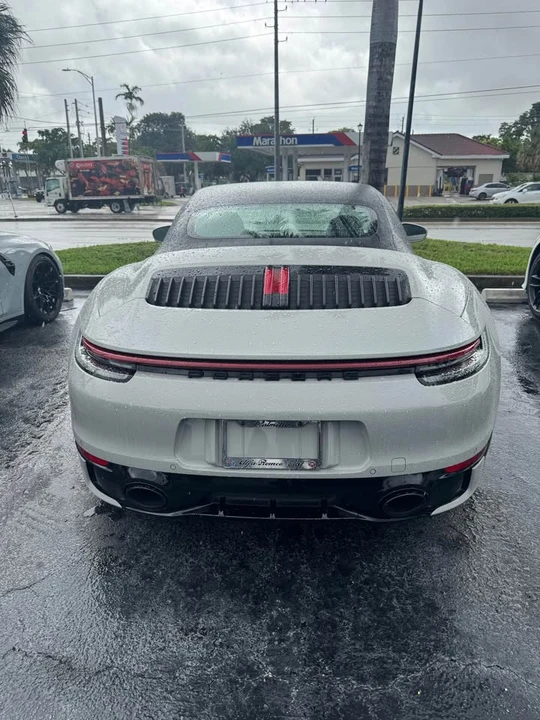 2023 Porsche 992 Carrera - Image 3 of 7