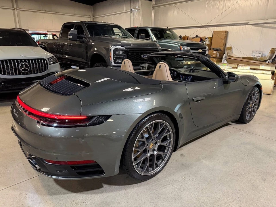 2023 Porsche 992 Carrera - Image 10 of 12