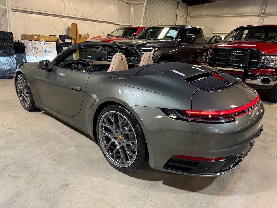 2023 Porsche 992 Carrera - Image 6 of 12