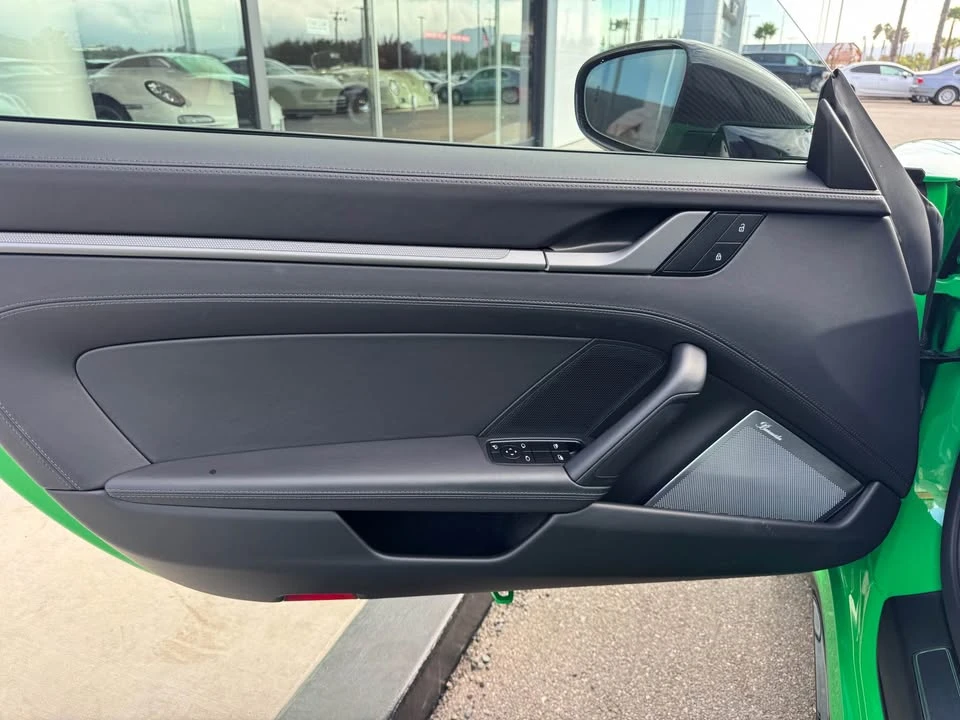 2023 Porsche 992 Carrera 4 - Image 18 of 19